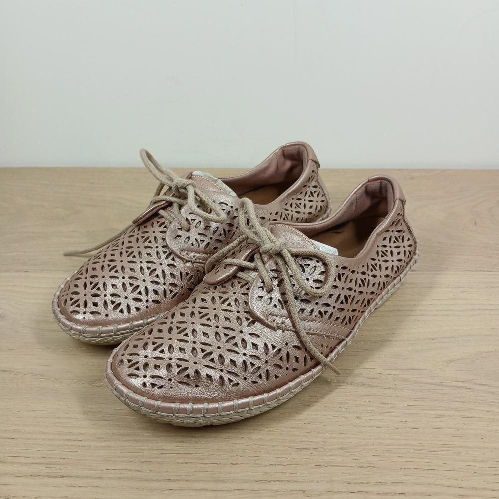 Earth Sneakers Womens 7 Rose Gold Leather Laser Cut Comfort Lace Up Pax Blush